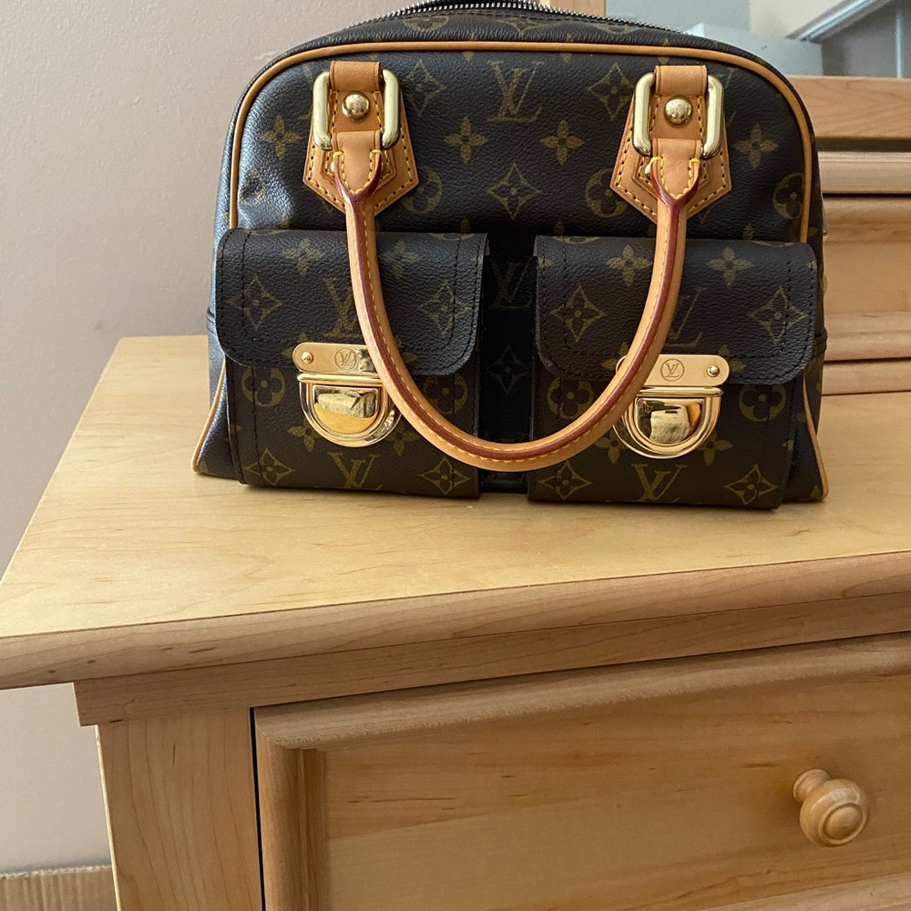 Louis Vuitton Manhattan PM